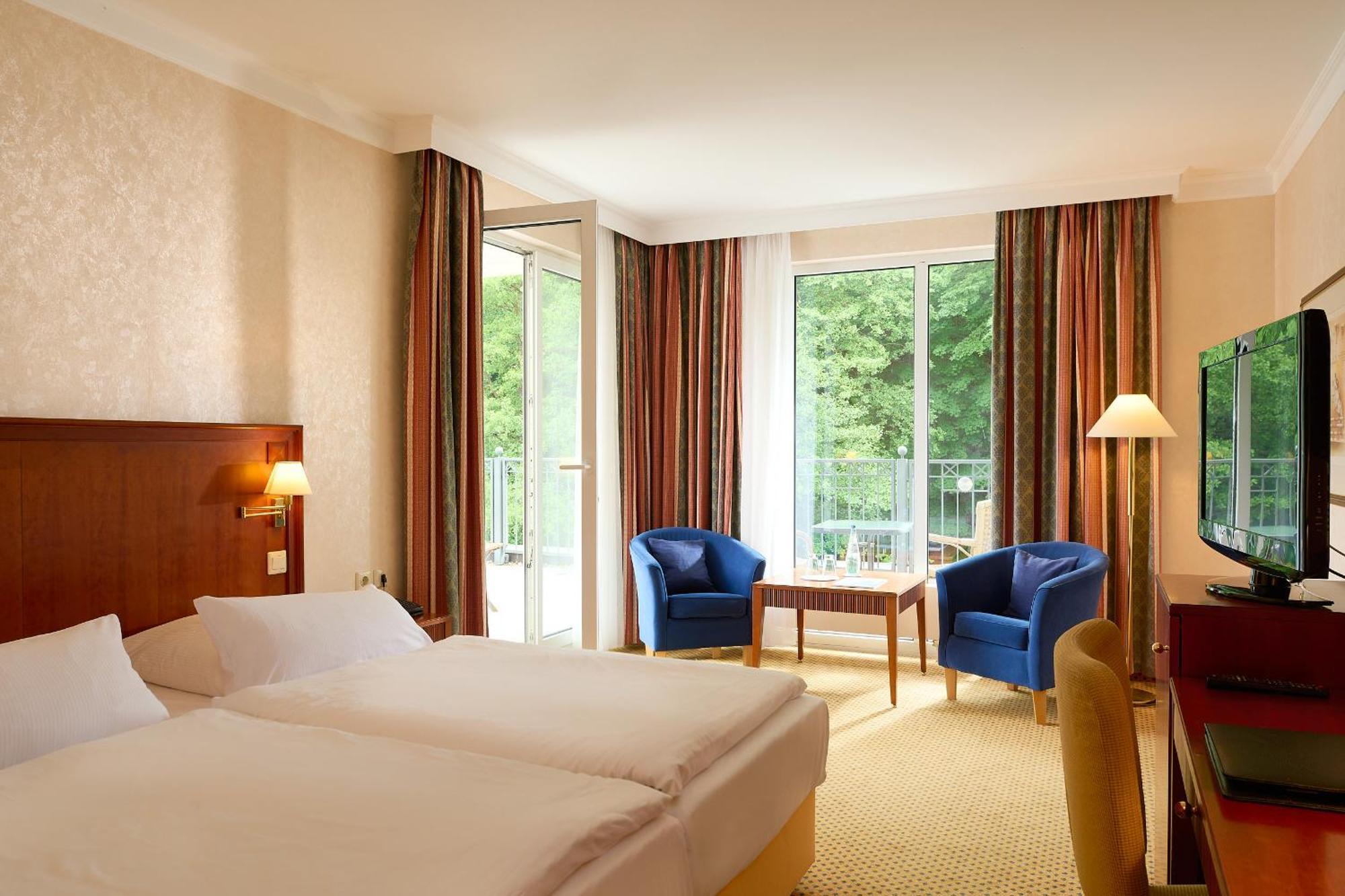 Grand Hotel Binz Kültér fotó A typical room at the Hotel
